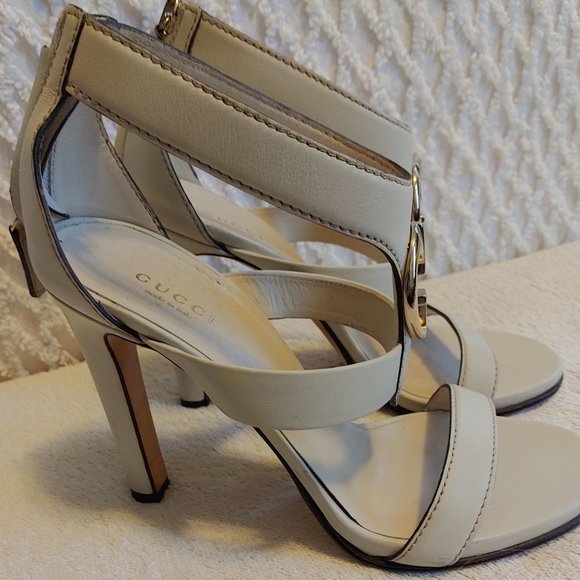 GUCCI Interlocking GG Gladiator Sandal Heels - Picture 6 of 16